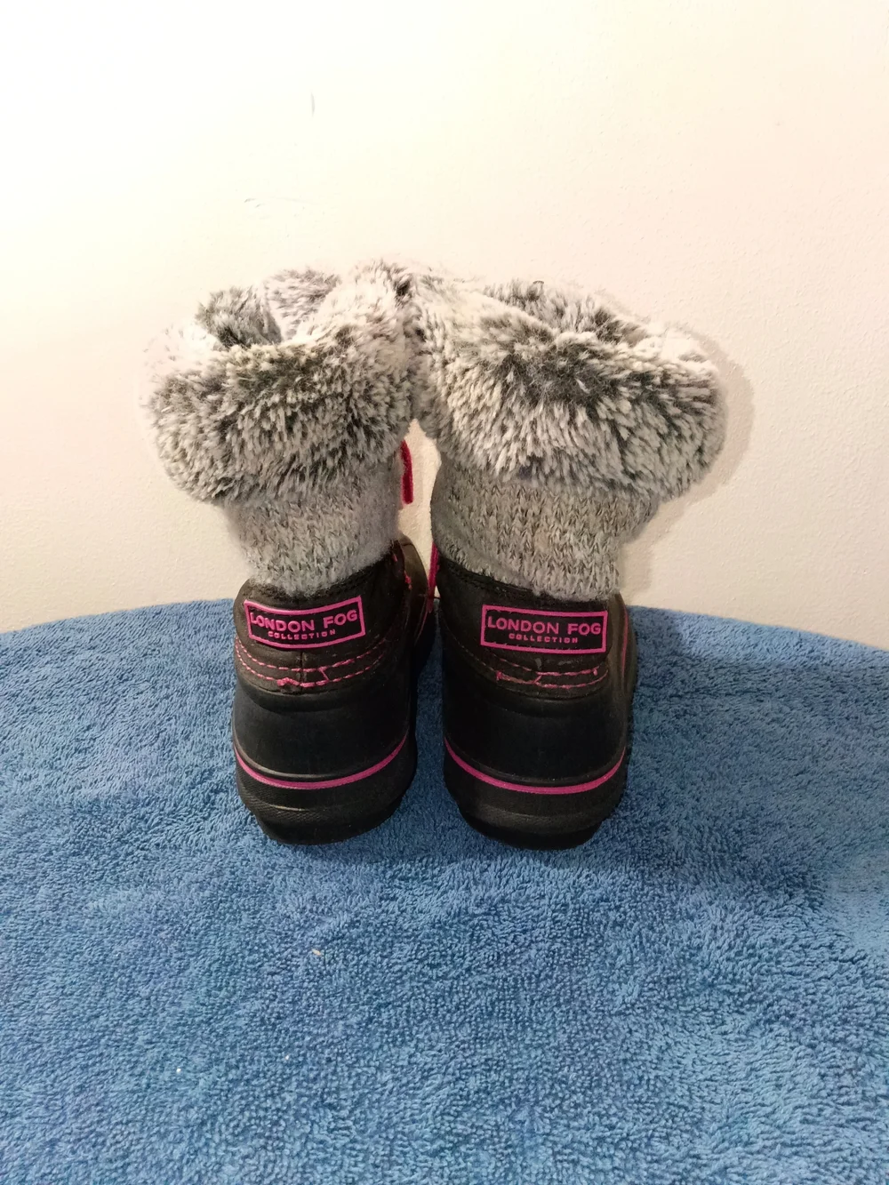 London Fog Girls Pink & Gray Winter Duck Boots